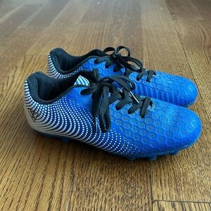 Vizari Cleats